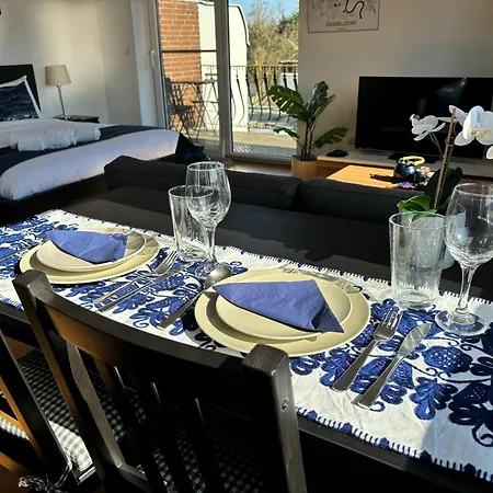 Quiet Garden-view Апартаменты